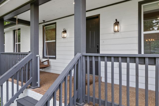 102 Walton Ct, Hendersonville, TN 37075