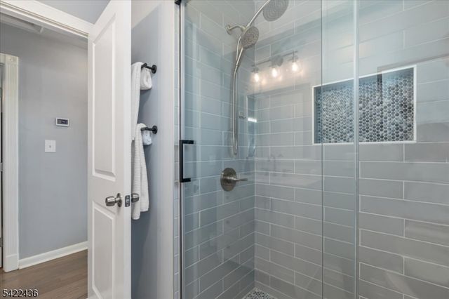 707 Kingston Ave, Kenilworth Boro, NJ 07033
