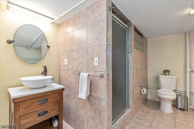 707 Kingston Ave, Kenilworth Boro, NJ 07033
