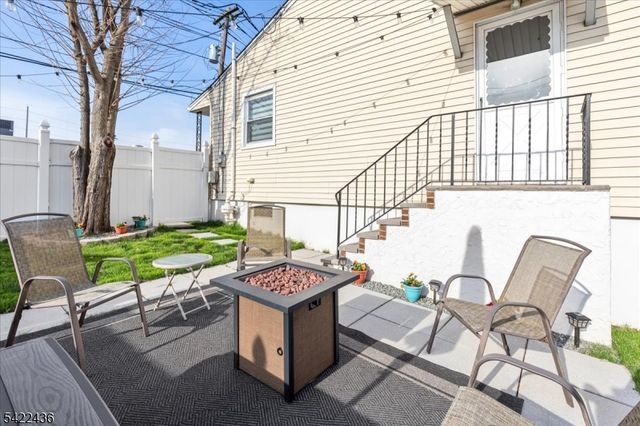 707 Kingston Ave, Kenilworth Boro, NJ 07033