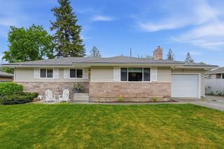 8312 N JEFFERSON Dr, Spokane, WA 99208