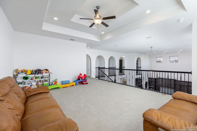 14118 Sam Houston Way, San Antonio, TX 78245