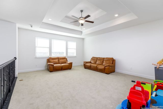 14118 Sam Houston Way, San Antonio, TX 78245