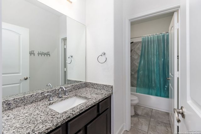 14118 Sam Houston Way, San Antonio, TX 78245