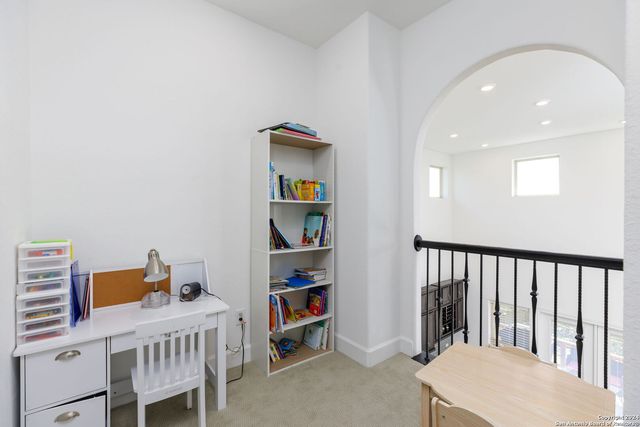 14118 Sam Houston Way, San Antonio, TX 78245