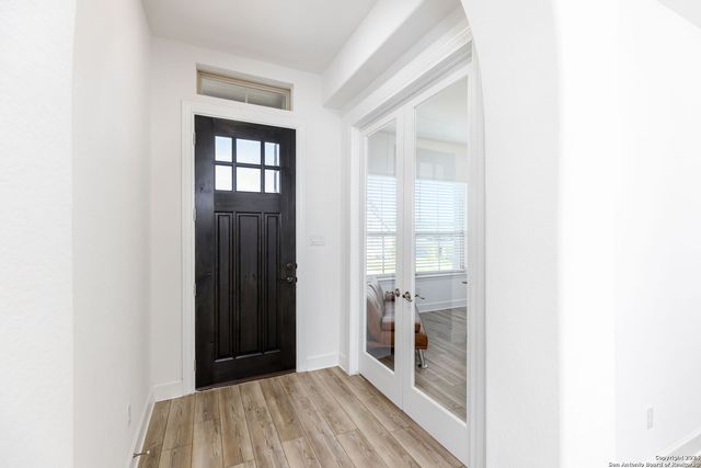 14118 Sam Houston Way, San Antonio, TX 78245