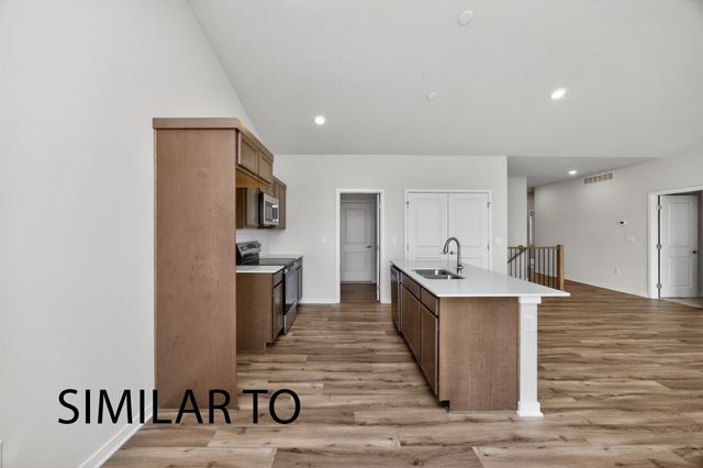 1029 NW Yorktown Drive, Waukee, IA 50063