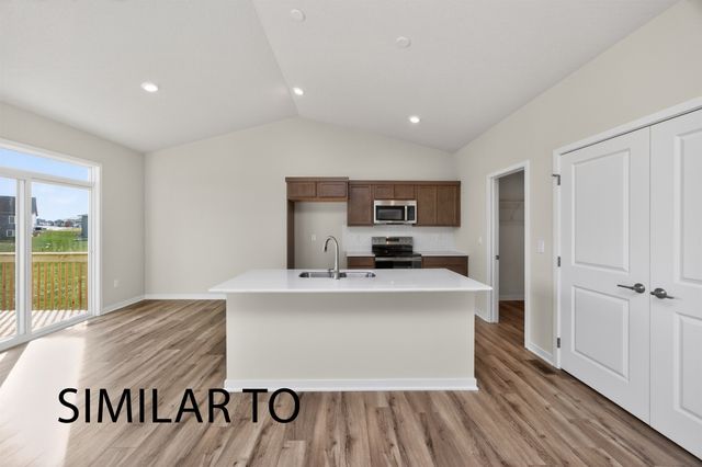 1029 NW Yorktown Drive, Waukee, IA 50063