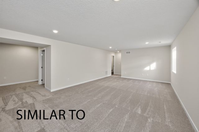 1029 NW Yorktown Drive, Waukee, IA 50063