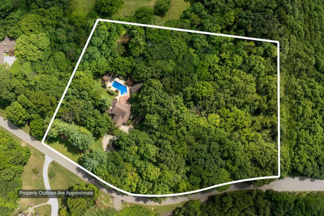7319 Bridlespur Lane, Delaware, OH 43015