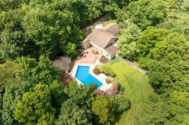 7319 Bridlespur Lane, Delaware, OH 43015