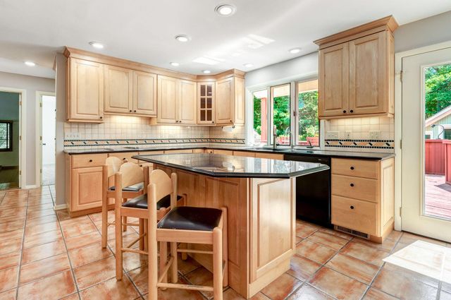 7319 Bridlespur Lane, Delaware, OH 43015