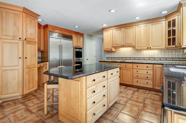 7319 Bridlespur Lane, Delaware, OH 43015