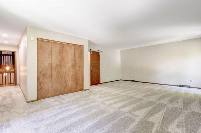 7319 Bridlespur Lane, Delaware, OH 43015