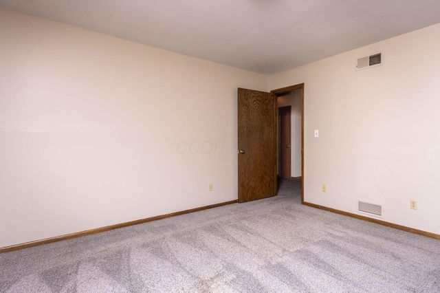 7319 Bridlespur Lane, Delaware, OH 43015