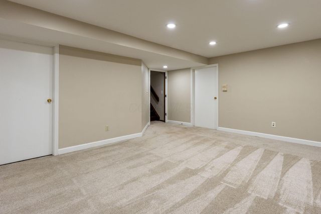 7319 Bridlespur Lane, Delaware, OH 43015
