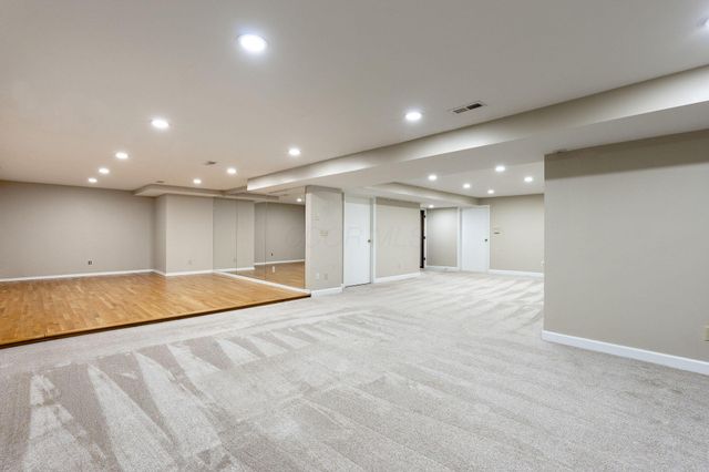7319 Bridlespur Lane, Delaware, OH 43015