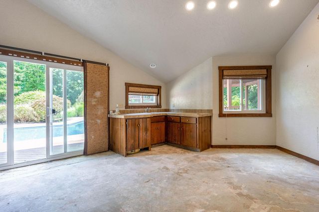 7319 Bridlespur Lane, Delaware, OH 43015