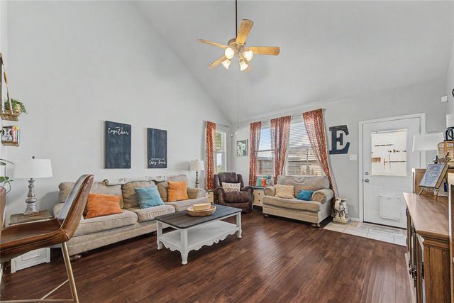 4407 Arbor Lane, Pasadena, TX 77505