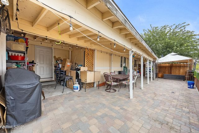 2735 Daffodil Way, Reno, NV 89512