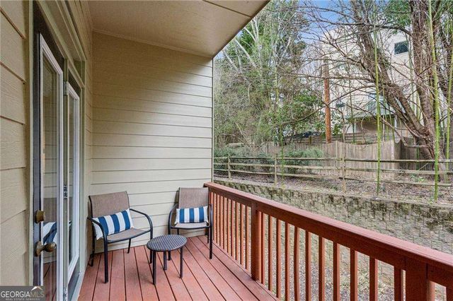 1972 Cobblestone Circle NE, Atlanta, GA 30319