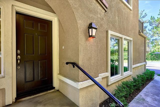 6 Sweet Pea, Irvine, CA 92618