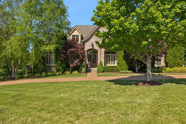 990 Still Forest Dr, Brentwood, TN 37027