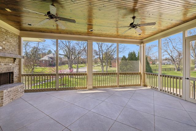 990 Still Forest Dr, Brentwood, TN 37027