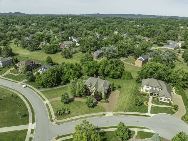 990 Still Forest Dr, Brentwood, TN 37027