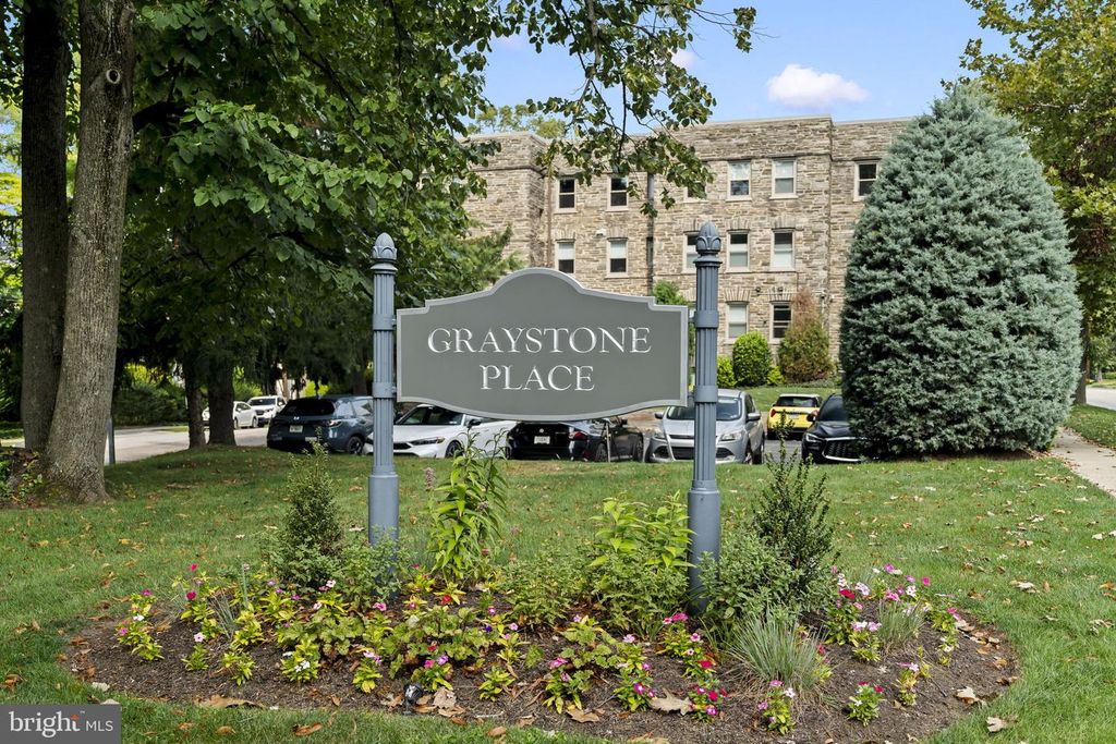 424 W MONTGOMERY AVE #4-B, HAVERFORD, PA 19041 — exterior