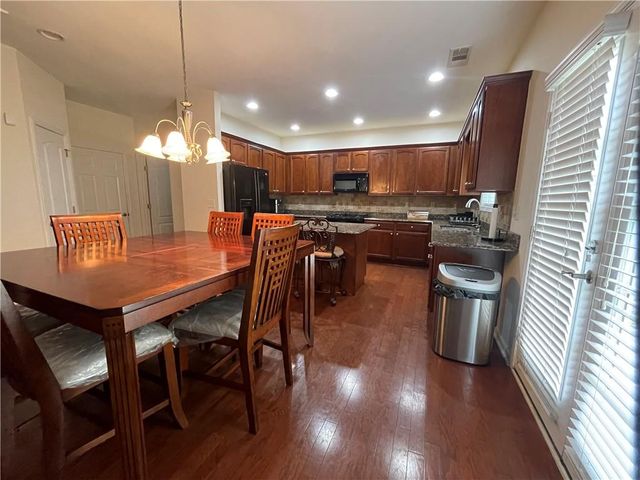 1329 Station Ridge Drive, Lawrenceville, GA 30045