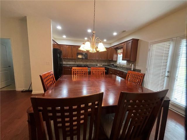 1329 Station Ridge Drive, Lawrenceville, GA 30045