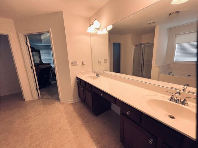 1329 Station Ridge Drive, Lawrenceville, GA 30045