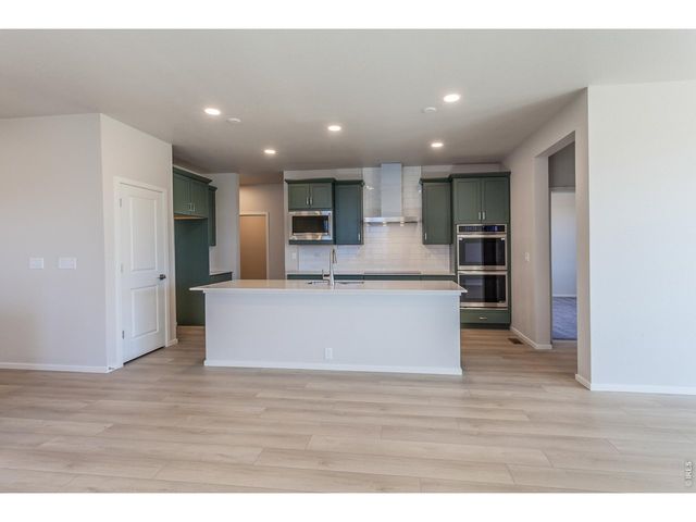 774 Trumpet Ct, Windsor, CO 80550