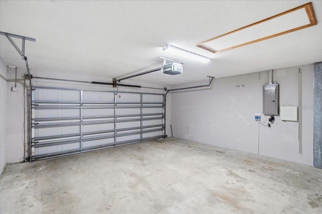 2405 HIGHLANDS VUE PARKWAY, Lakeland, FL 33812