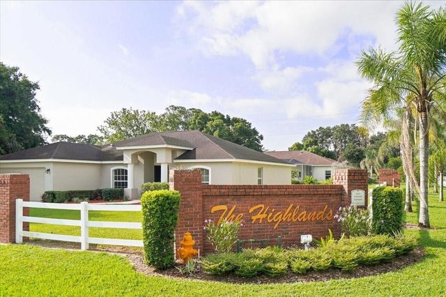 2405 HIGHLANDS VUE PARKWAY, Lakeland, FL 33812