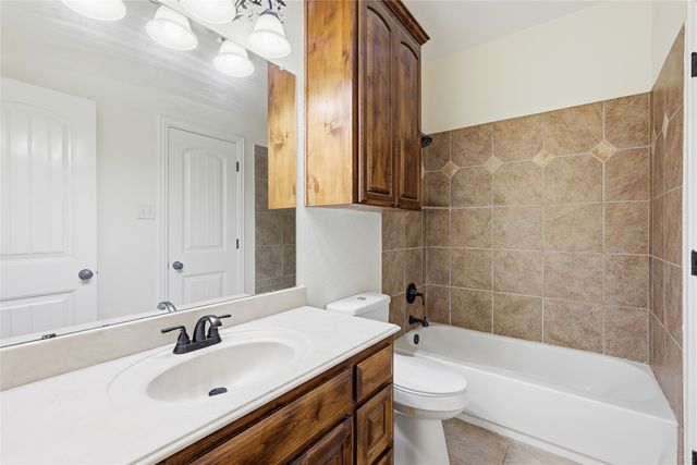 210 Acorn Court, Aledo, TX 76008