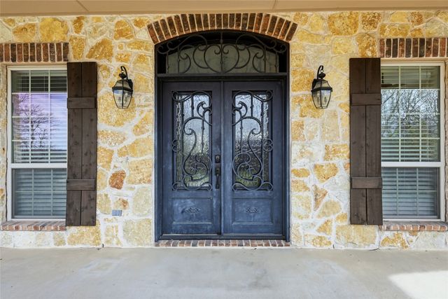 210 Acorn Court, Aledo, TX 76008