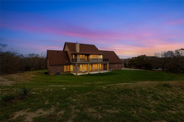 210 Acorn Court, Aledo, TX 76008