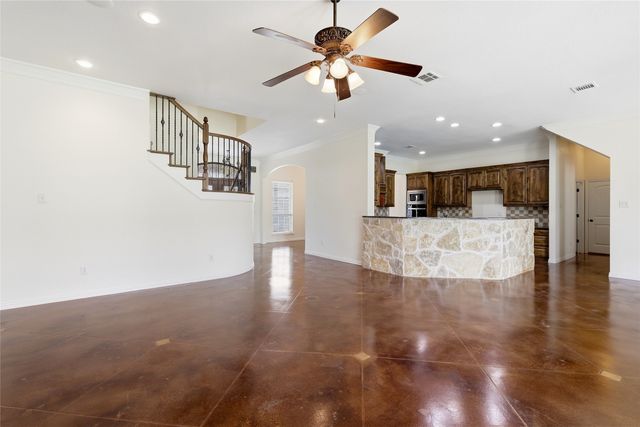 210 Acorn Court, Aledo, TX 76008