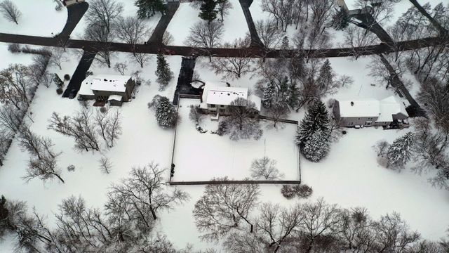 3901 Weathervane Lane, Crystal Lake, IL 60012