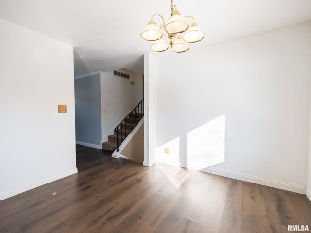 13462 N LAKEWOOD Drive, Dunlap, IL 61525