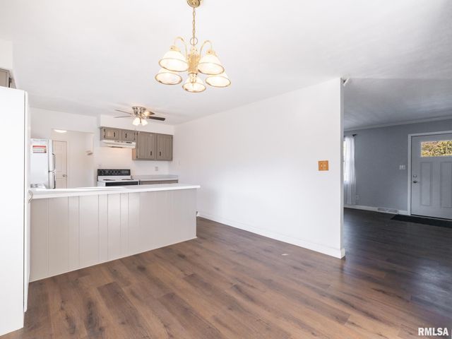 13462 N LAKEWOOD Drive, Dunlap, IL 61525