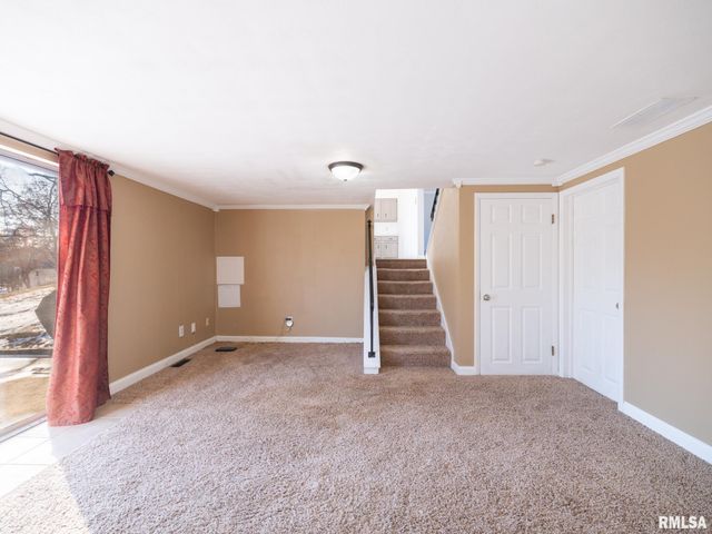 13462 N LAKEWOOD Drive, Dunlap, IL 61525