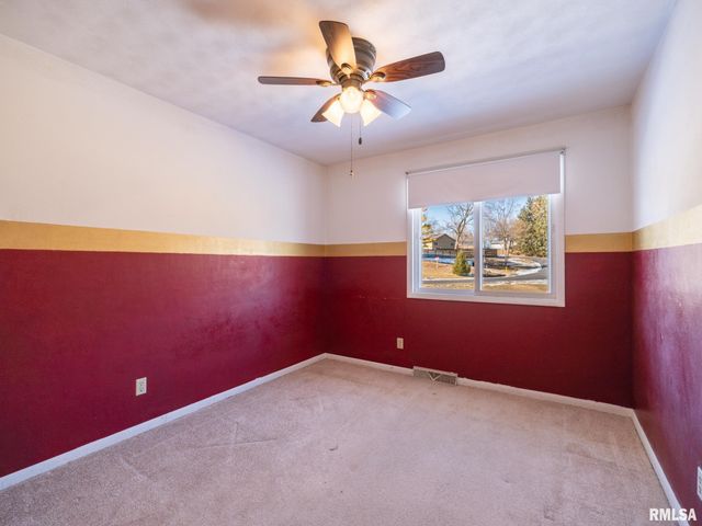 13462 N LAKEWOOD Drive, Dunlap, IL 61525