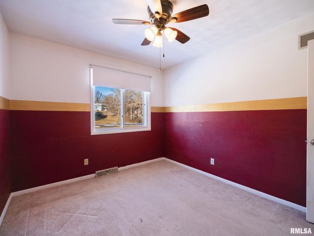 13462 N LAKEWOOD Drive, Dunlap, IL 61525