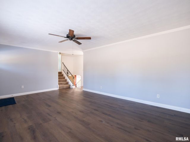 13462 N LAKEWOOD Drive, Dunlap, IL 61525