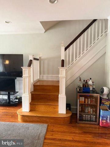 4537 MANAYUNK AVE, Philadelphia, PA 19128
