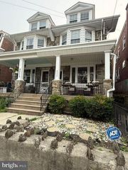 4537 MANAYUNK AVE, Philadelphia, PA 19128