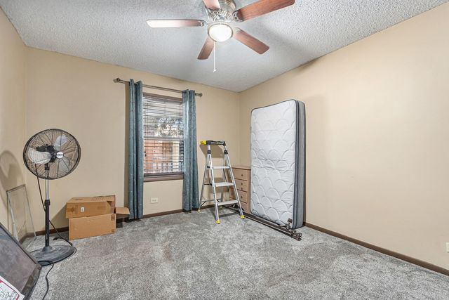 286 Villa Street, Elgin, IL 60120